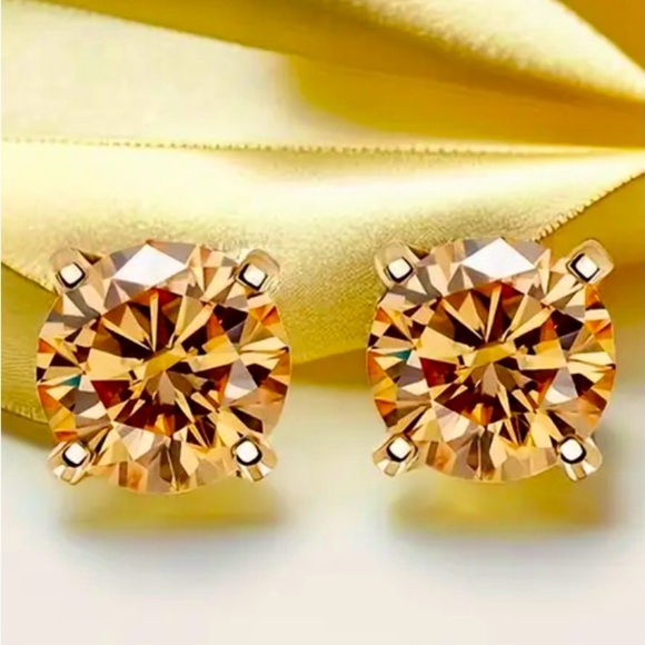 MOISSANITE Champagne 2 c.t.w Earrings Set In 18K Yellow Gold - Picture 1 of 6